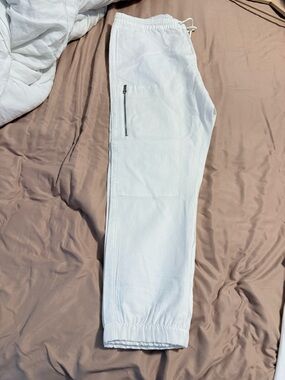 Sean John White Drawstring Cargo Joggers